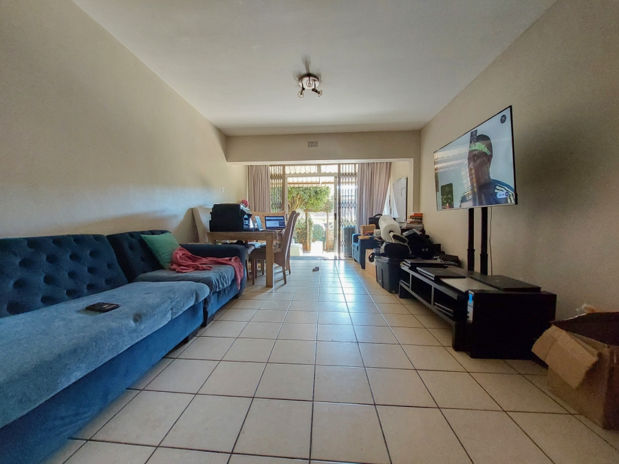 To Let 2 Bedroom Property for Rent in Windsor West Gauteng