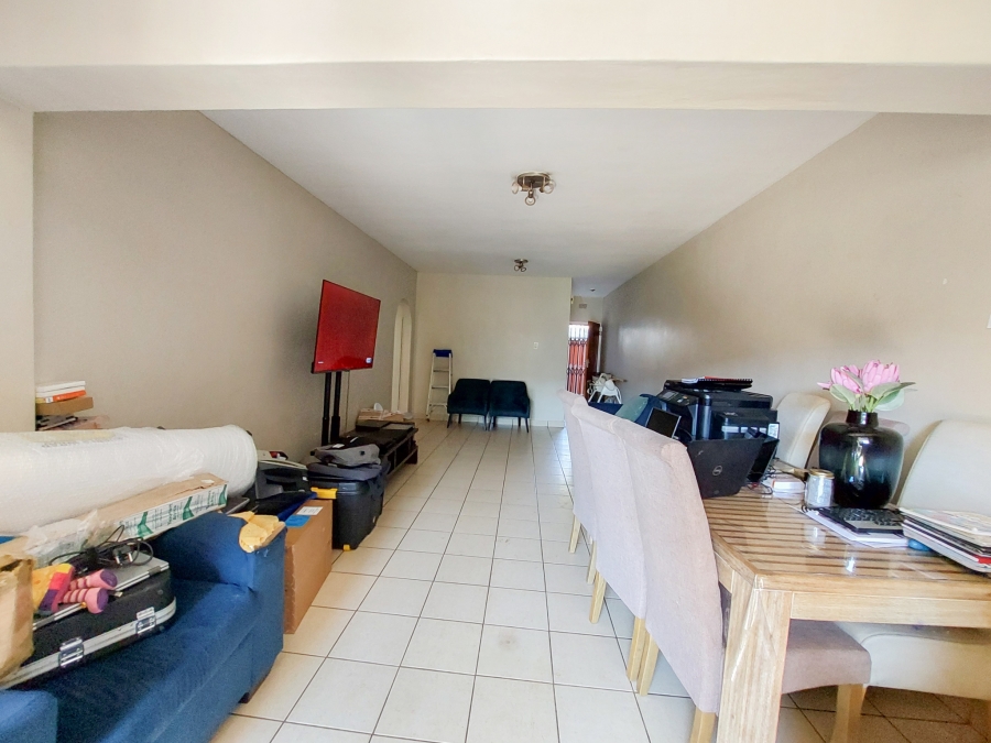 To Let 2 Bedroom Property for Rent in Windsor West Gauteng