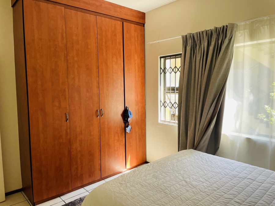 2 Bedroom Property for Sale in Fourways Gauteng