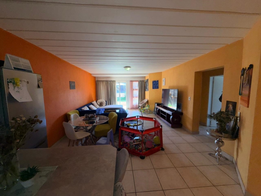 2 Bedroom Property for Sale in Kibler Park Gauteng