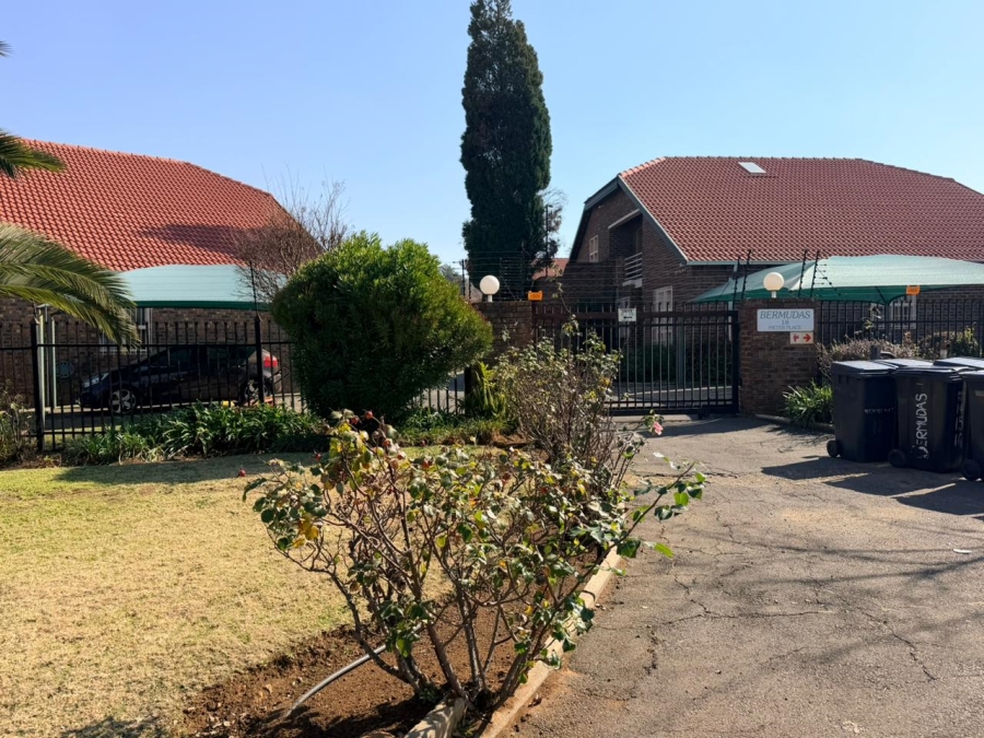 2 Bedroom Property for Sale in Kibler Park Gauteng