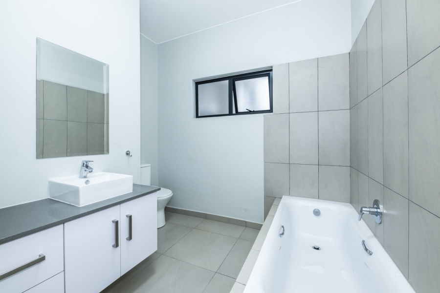 3 Bedroom Property for Sale in North Riding Gauteng
