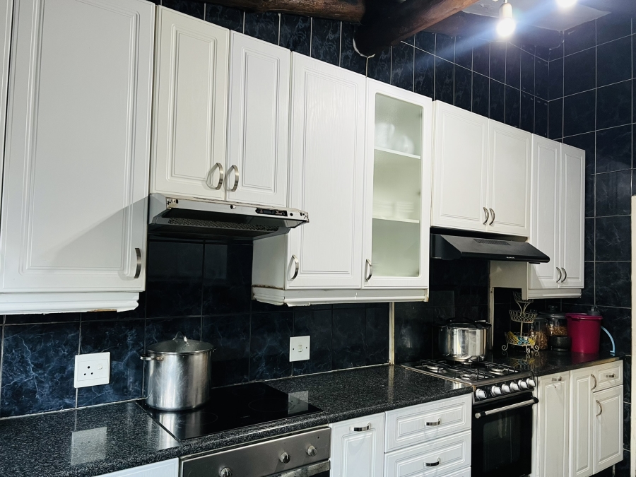9 Bedroom Property for Sale in Randpark Ridge Gauteng