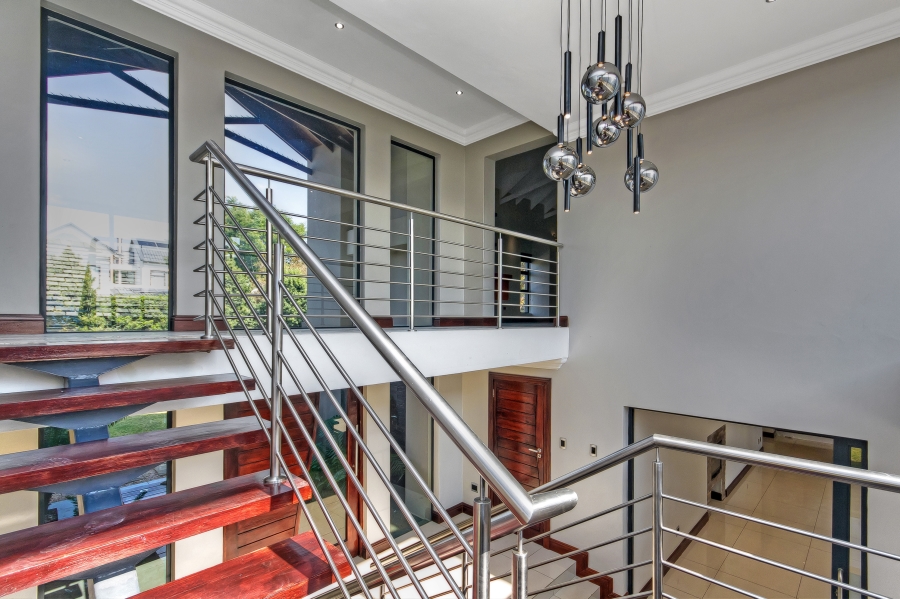 5 Bedroom Property for Sale in Waterfall Country Estate Gauteng