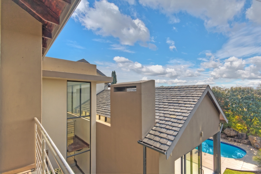 5 Bedroom Property for Sale in Waterfall Country Estate Gauteng