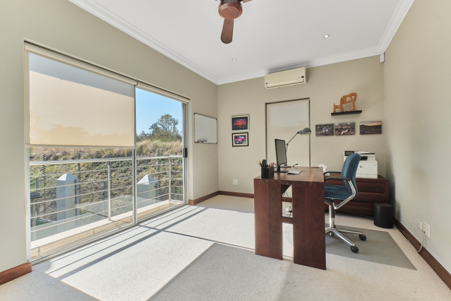 6 Bedroom Property for Sale in Woodmead Gauteng