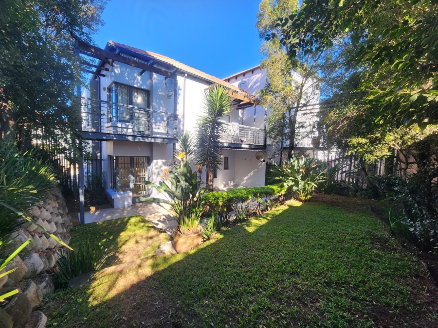 2 Bedroom Property for Sale in Douglasdale Gauteng