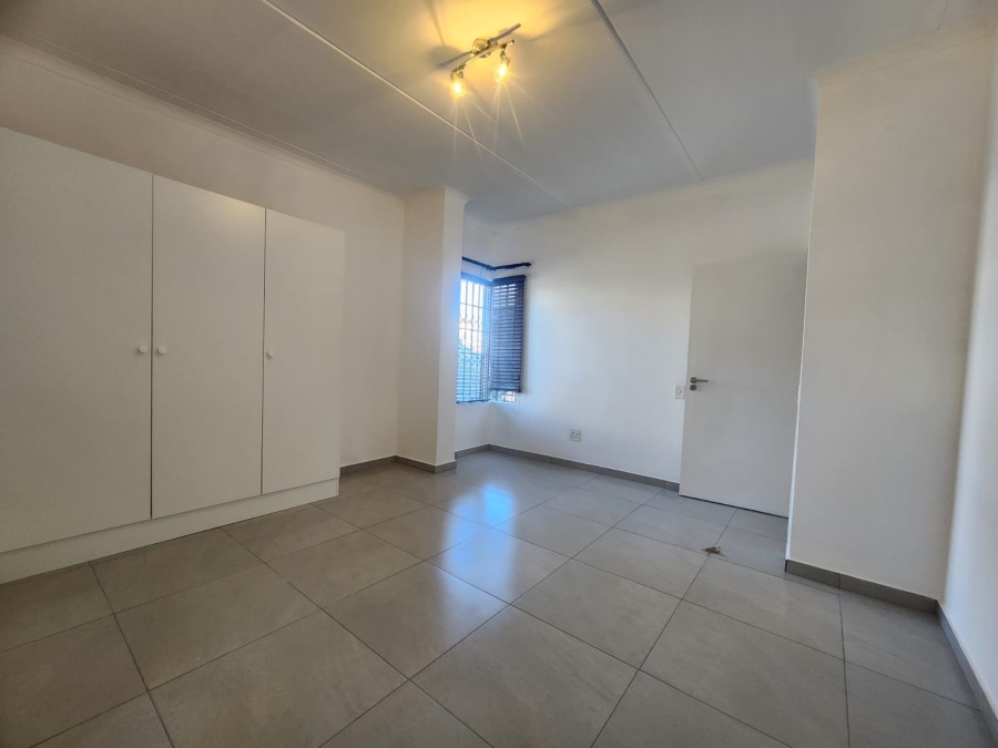 2 Bedroom Property for Sale in Douglasdale Gauteng