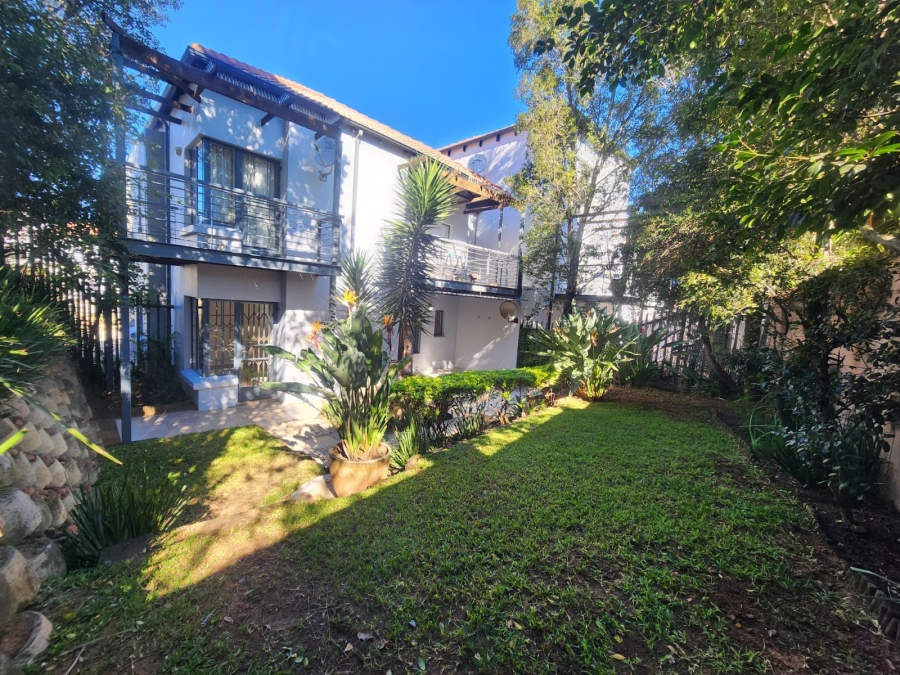 2 Bedroom Property for Sale in Douglasdale Gauteng