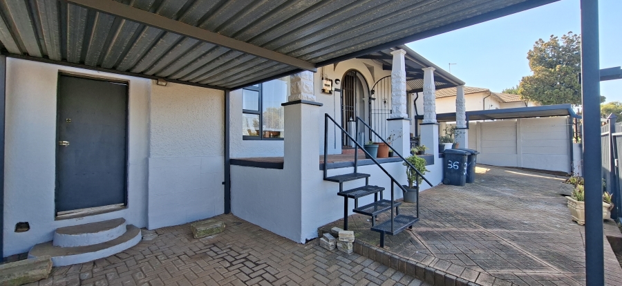 2 Bedroom Property for Sale in Krugersdorp North Gauteng