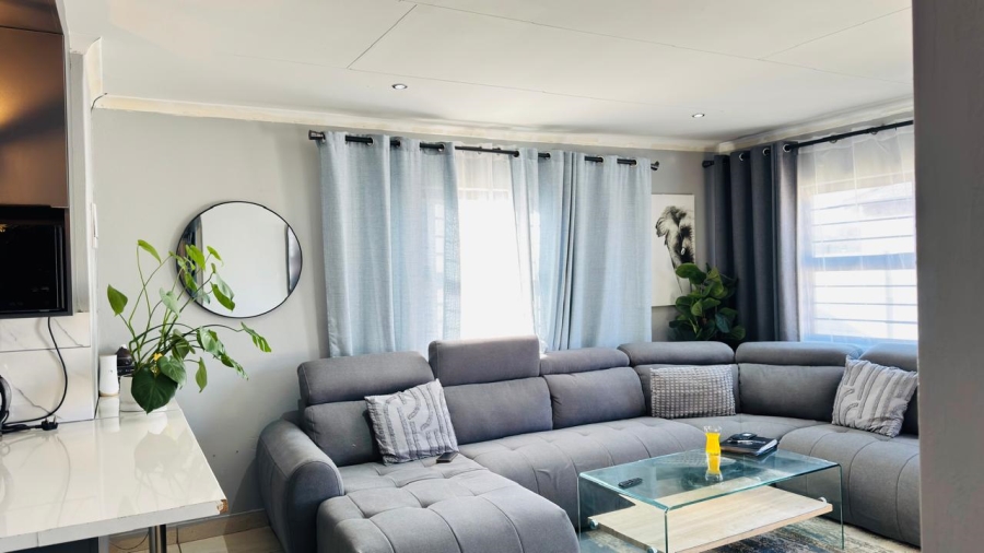 3 Bedroom Property for Sale in Mindalore Gauteng