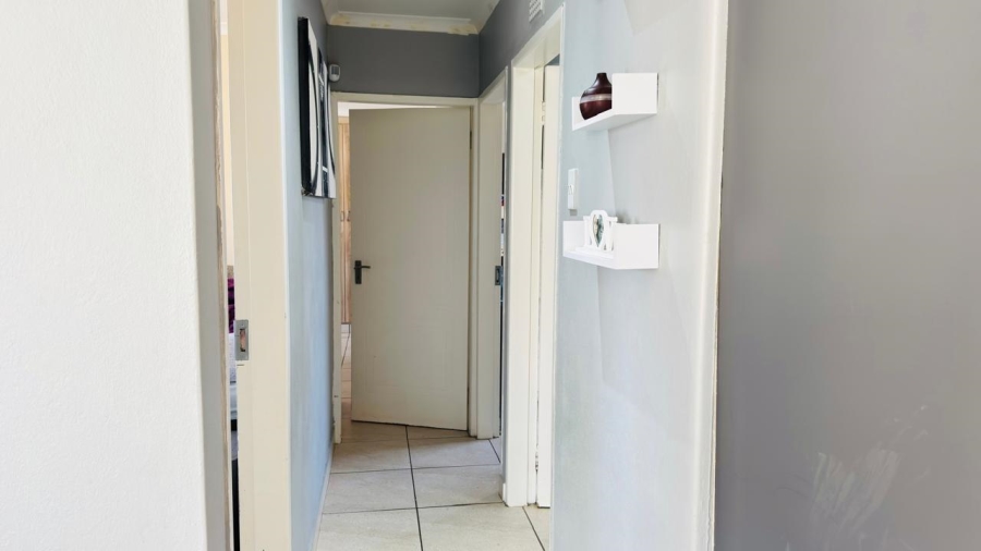 3 Bedroom Property for Sale in Mindalore Gauteng