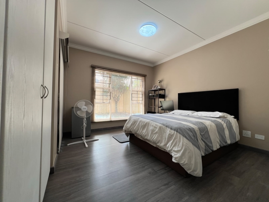 To Let 3 Bedroom Property for Rent in Bryanston Gauteng