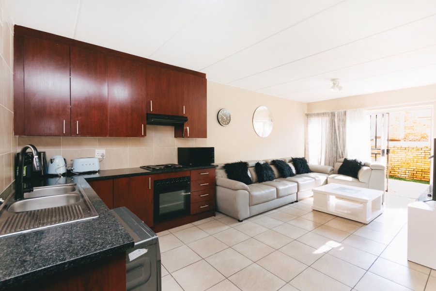 3 Bedroom Property for Sale in Wilgeheuwel Gauteng