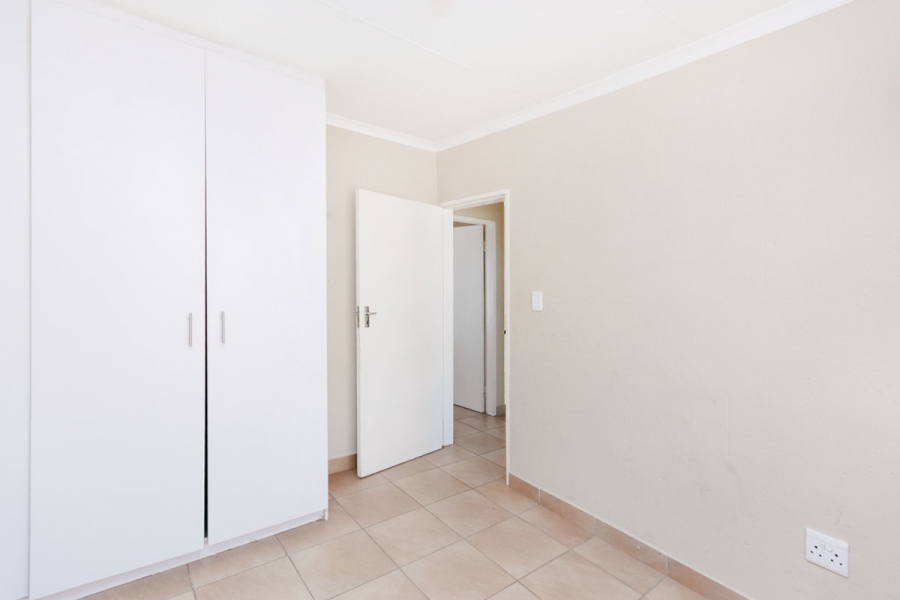 3 Bedroom Property for Sale in Wilgeheuwel Gauteng