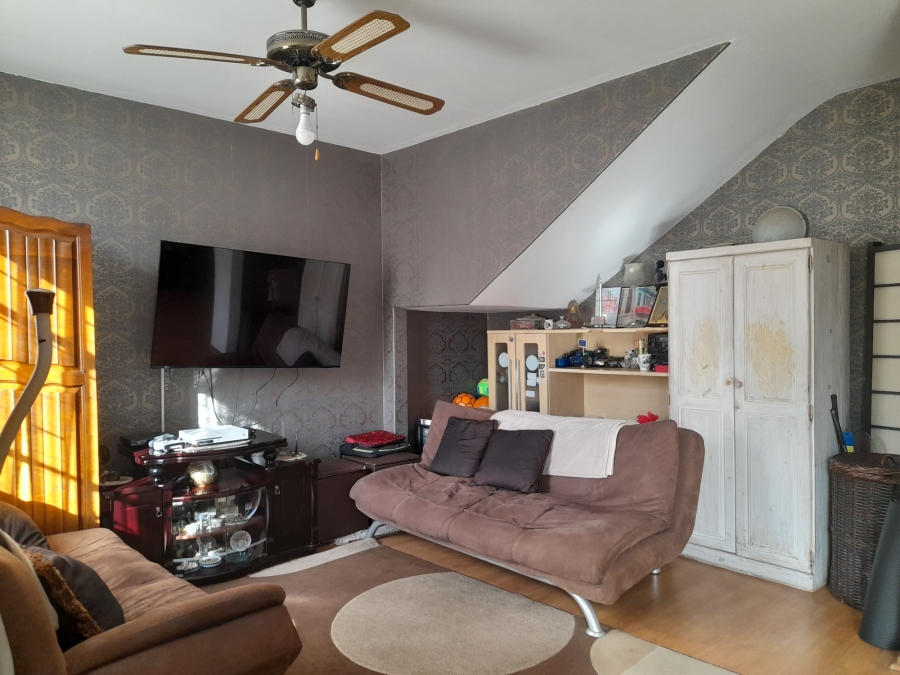 3 Bedroom Property for Sale in Ridgeway Gauteng