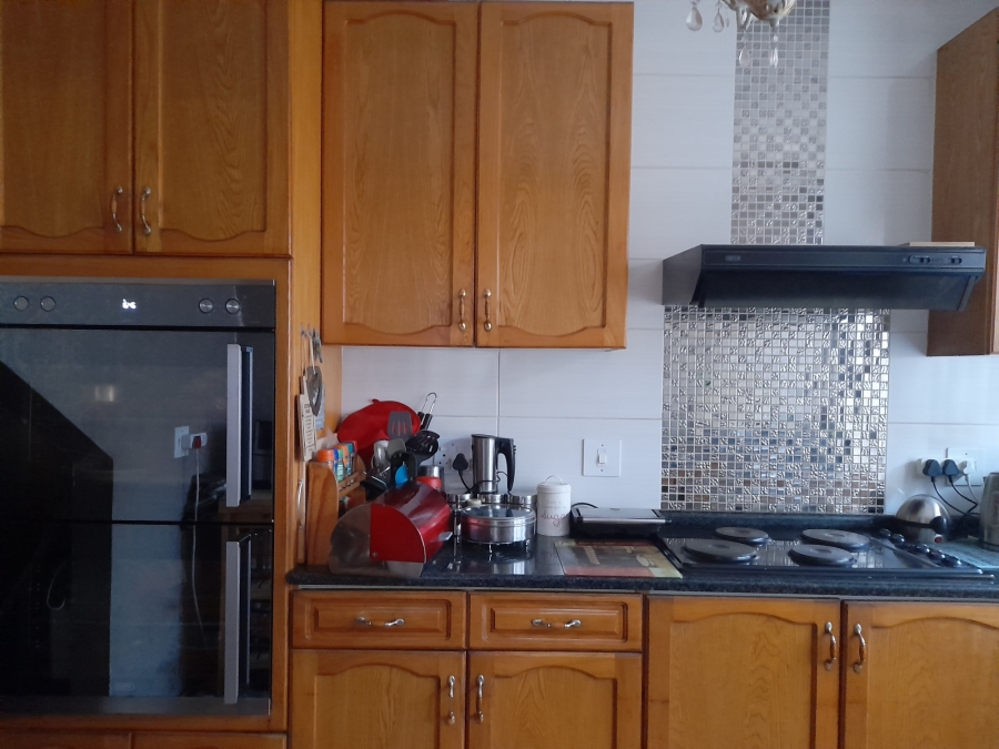 3 Bedroom Property for Sale in Ridgeway Gauteng
