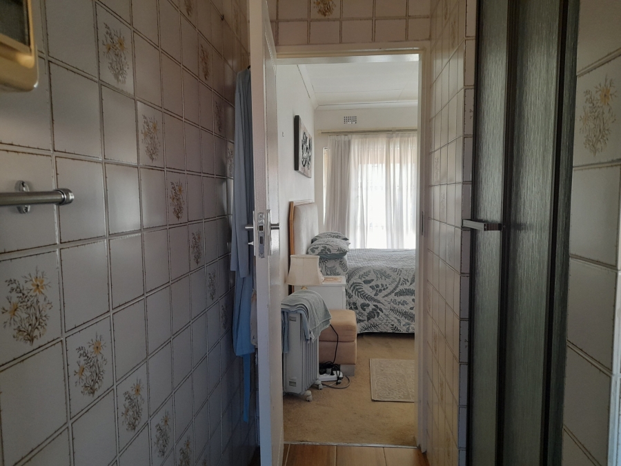 3 Bedroom Property for Sale in Ridgeway Gauteng