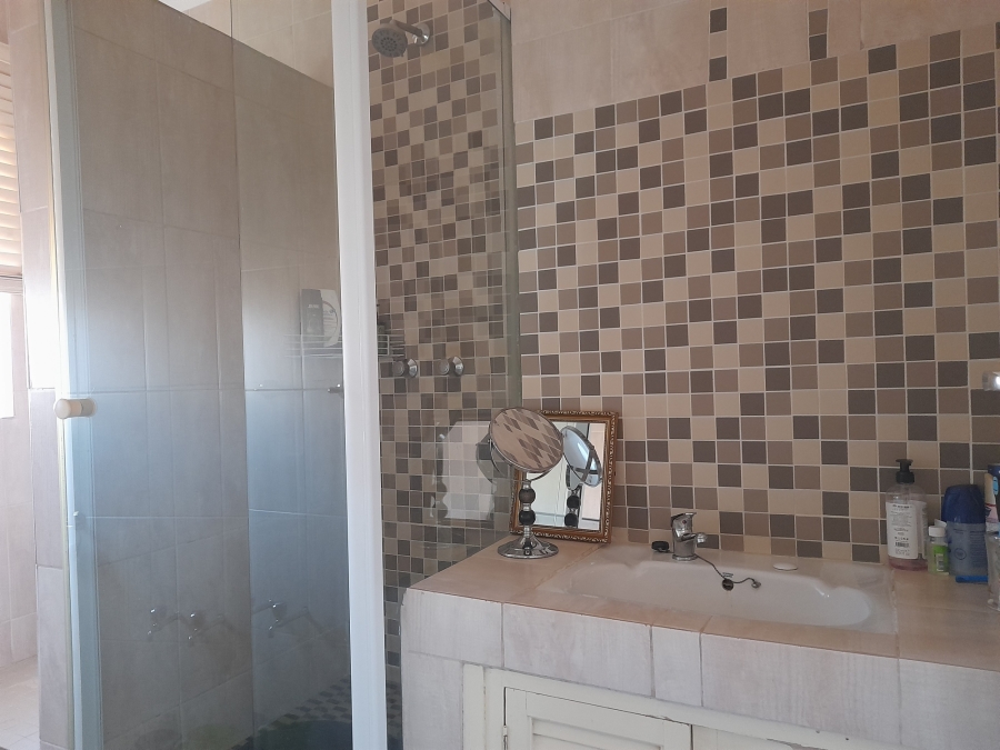 3 Bedroom Property for Sale in Ridgeway Gauteng