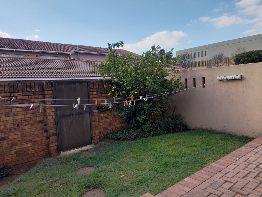 3 Bedroom Property for Sale in Ridgeway Gauteng