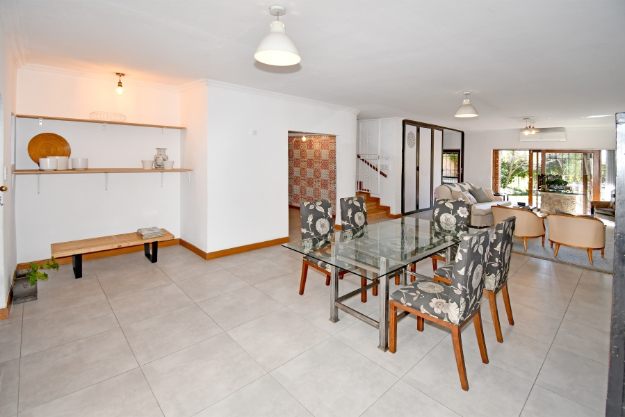 4 Bedroom Property for Sale in Atholl Gauteng