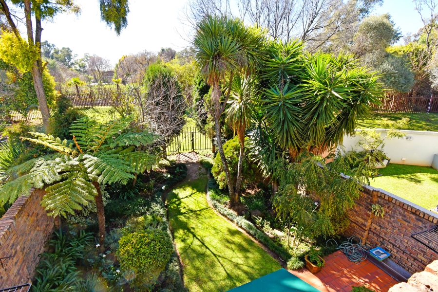 4 Bedroom Property for Sale in Atholl Gauteng