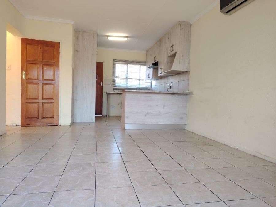 1 Bedroom Property for Sale in Halfway Gardens Gauteng