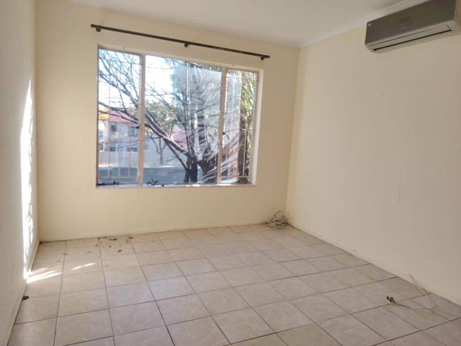 1 Bedroom Property for Sale in Halfway Gardens Gauteng