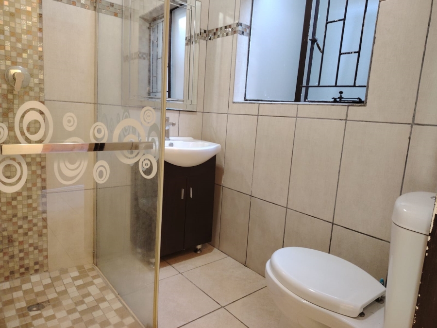 1 Bedroom Property for Sale in Halfway Gardens Gauteng