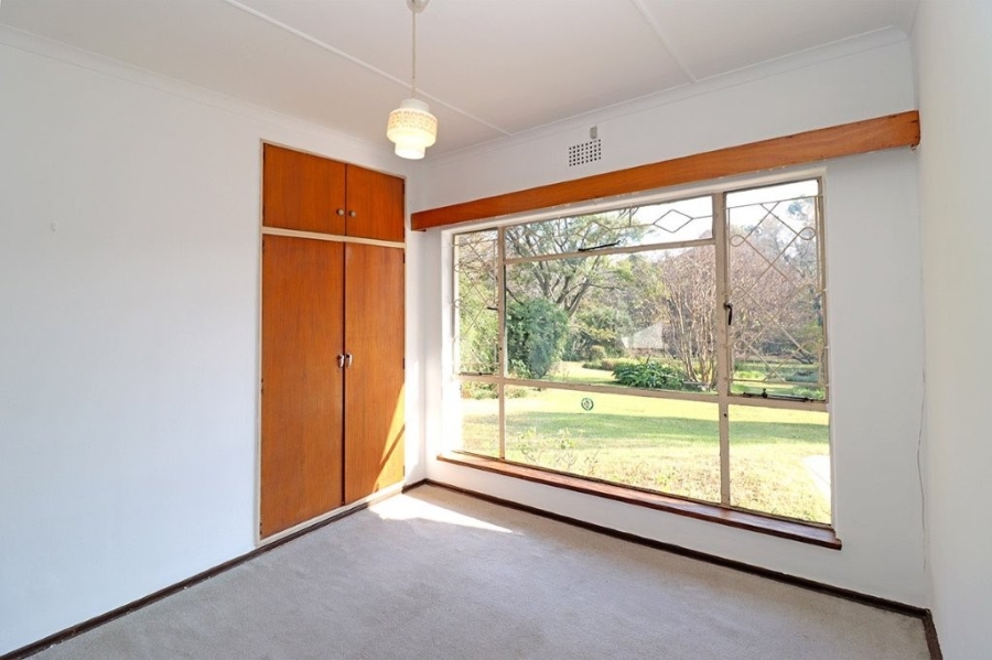 To Let 4 Bedroom Property for Rent in Lyndhurst Gauteng