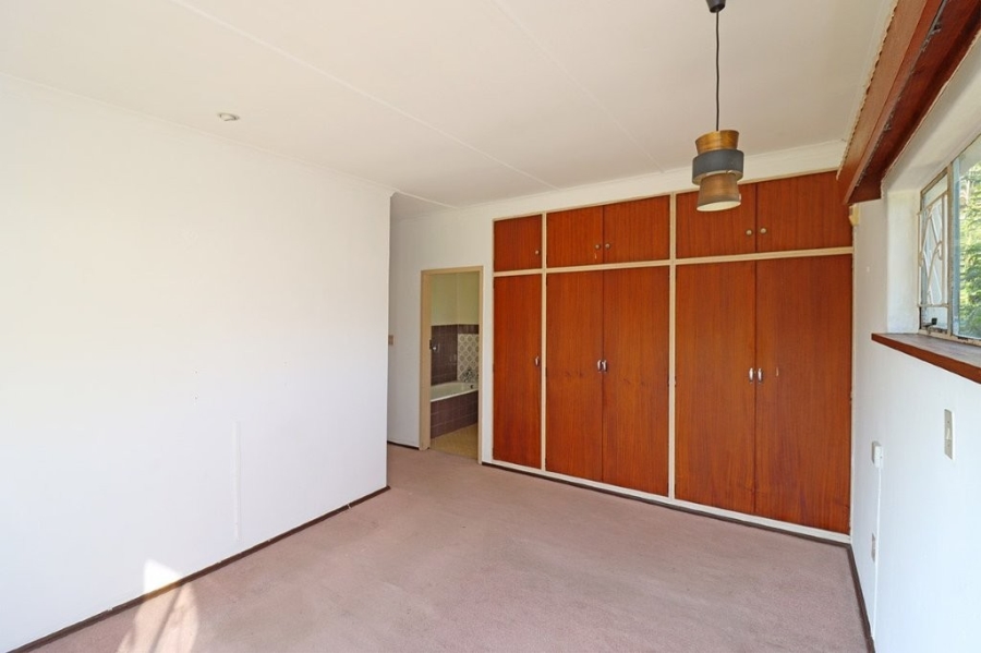 To Let 4 Bedroom Property for Rent in Lyndhurst Gauteng