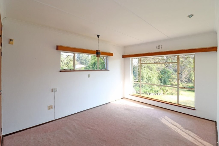 To Let 4 Bedroom Property for Rent in Lyndhurst Gauteng