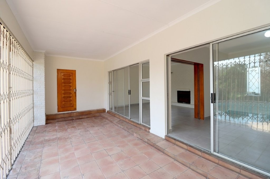 To Let 4 Bedroom Property for Rent in Lyndhurst Gauteng