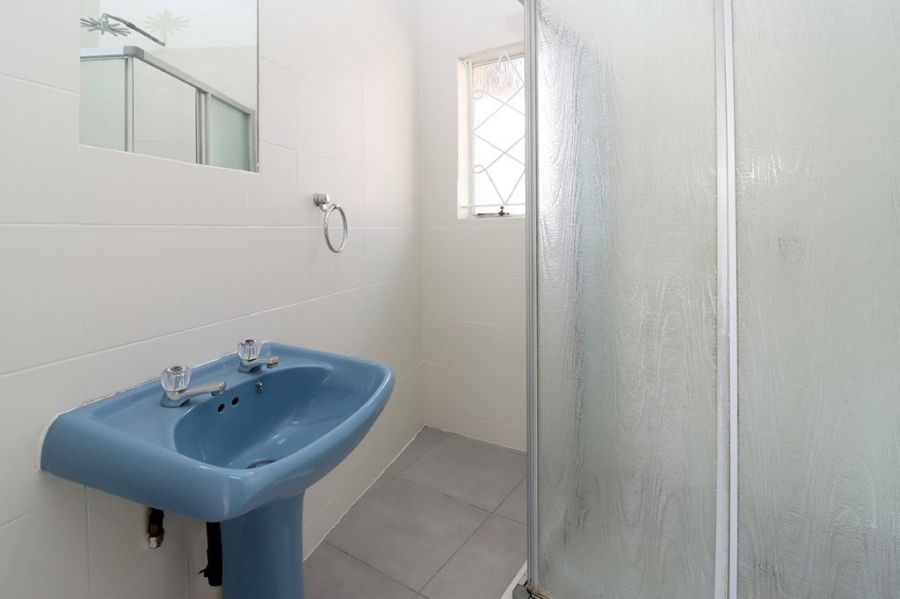 To Let 4 Bedroom Property for Rent in Lyndhurst Gauteng