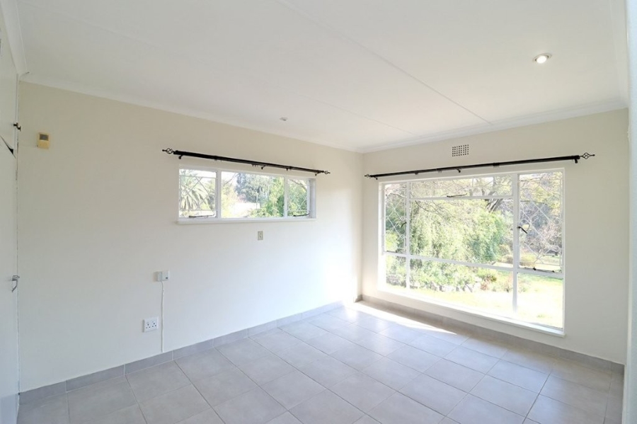 To Let 4 Bedroom Property for Rent in Lyndhurst Gauteng