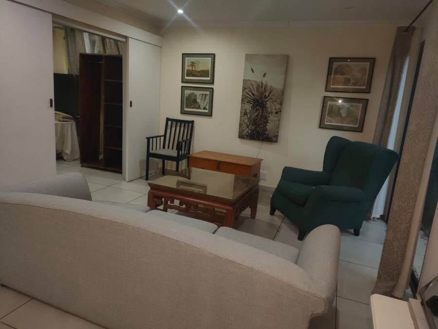 1 Bedroom Property for Sale in Linden Gauteng