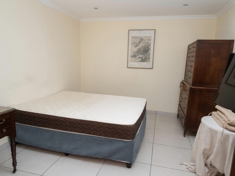 1 Bedroom Property for Sale in Linden Gauteng