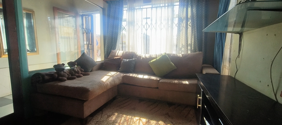 2 Bedroom Property for Sale in Tshepisong Gauteng