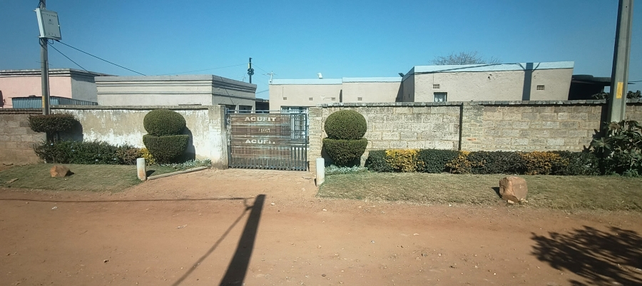 2 Bedroom Property for Sale in Tshepisong Gauteng