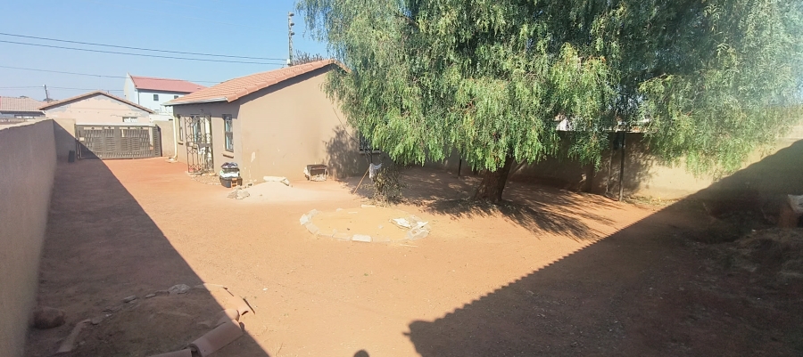 3 Bedroom Property for Sale in Protea Glen Gauteng