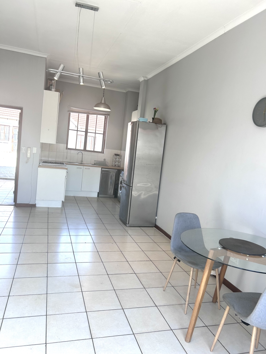 To Let 1 Bedroom Property for Rent in Killarney Gauteng