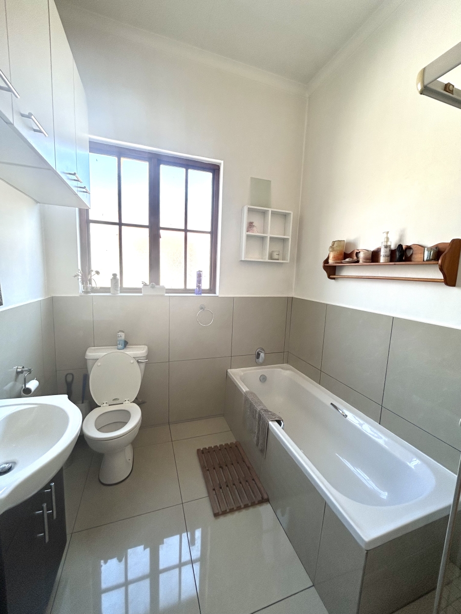To Let 1 Bedroom Property for Rent in Killarney Gauteng