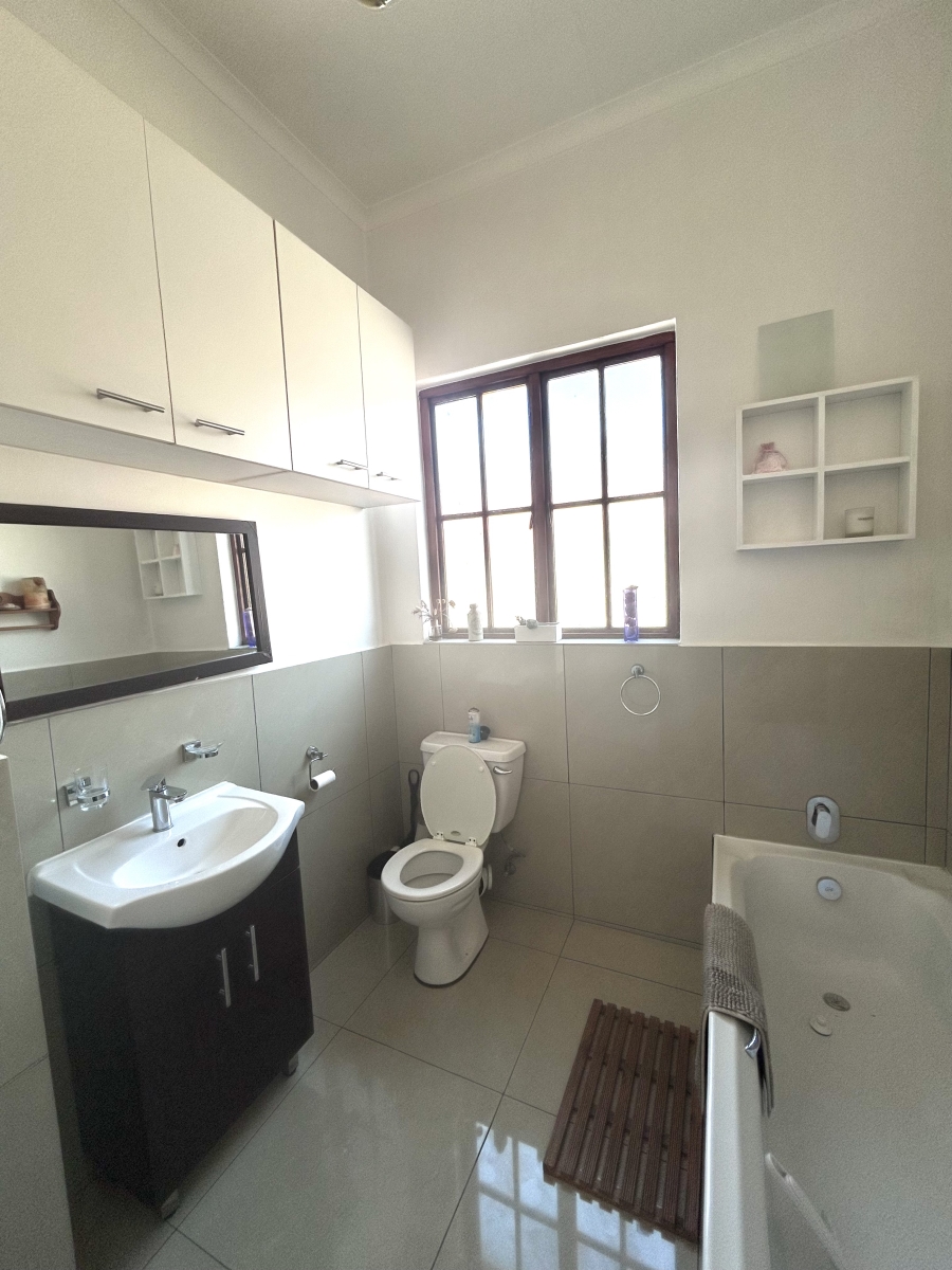 To Let 1 Bedroom Property for Rent in Killarney Gauteng