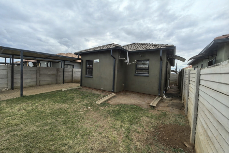 3 Bedroom Property for Sale in Protea Glen Gauteng