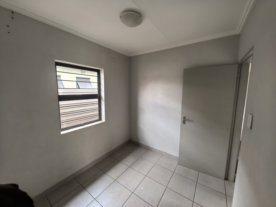 3 Bedroom Property for Sale in Protea Glen Gauteng
