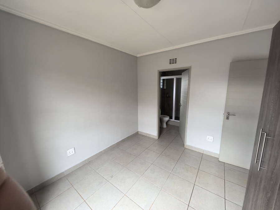 3 Bedroom Property for Sale in Protea Glen Gauteng