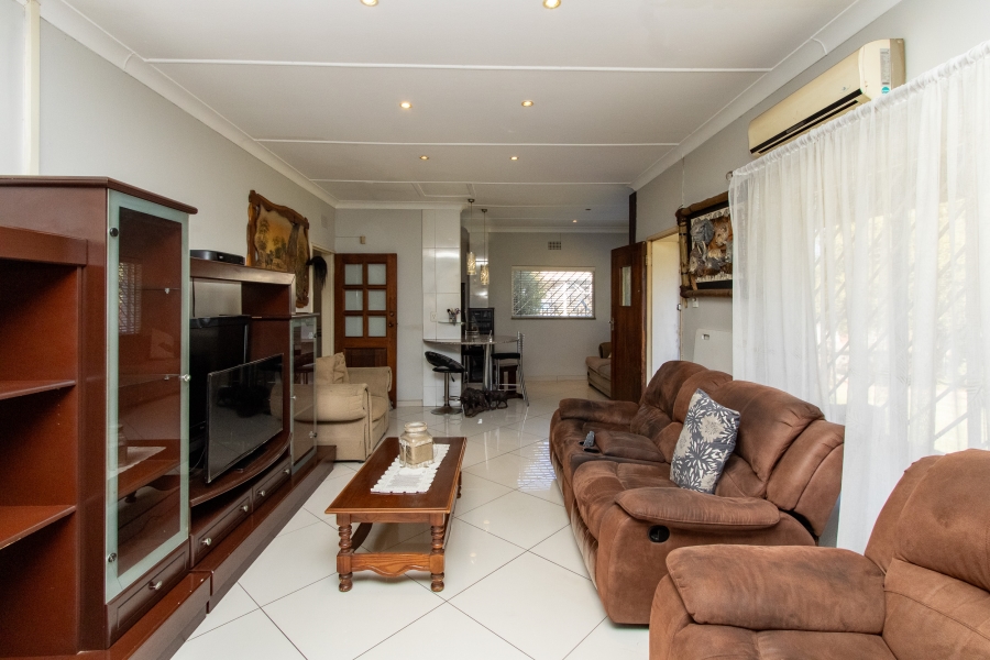 3 Bedroom Property for Sale in Marlands Gauteng