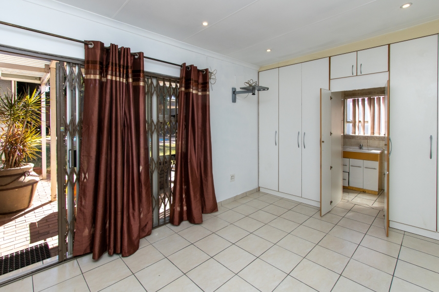 3 Bedroom Property for Sale in Marlands Gauteng