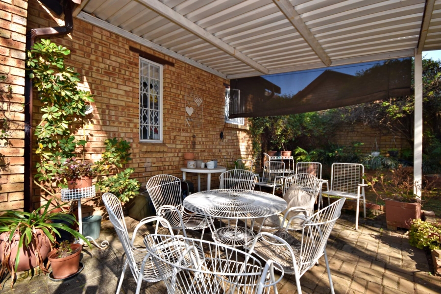 4 Bedroom Property for Sale in Olivedale Gauteng