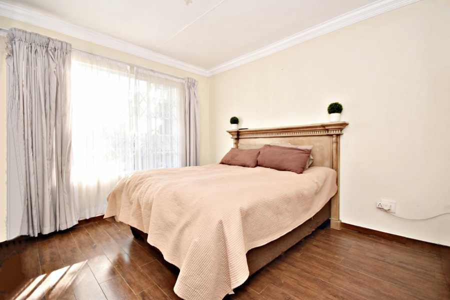 4 Bedroom Property for Sale in Olivedale Gauteng